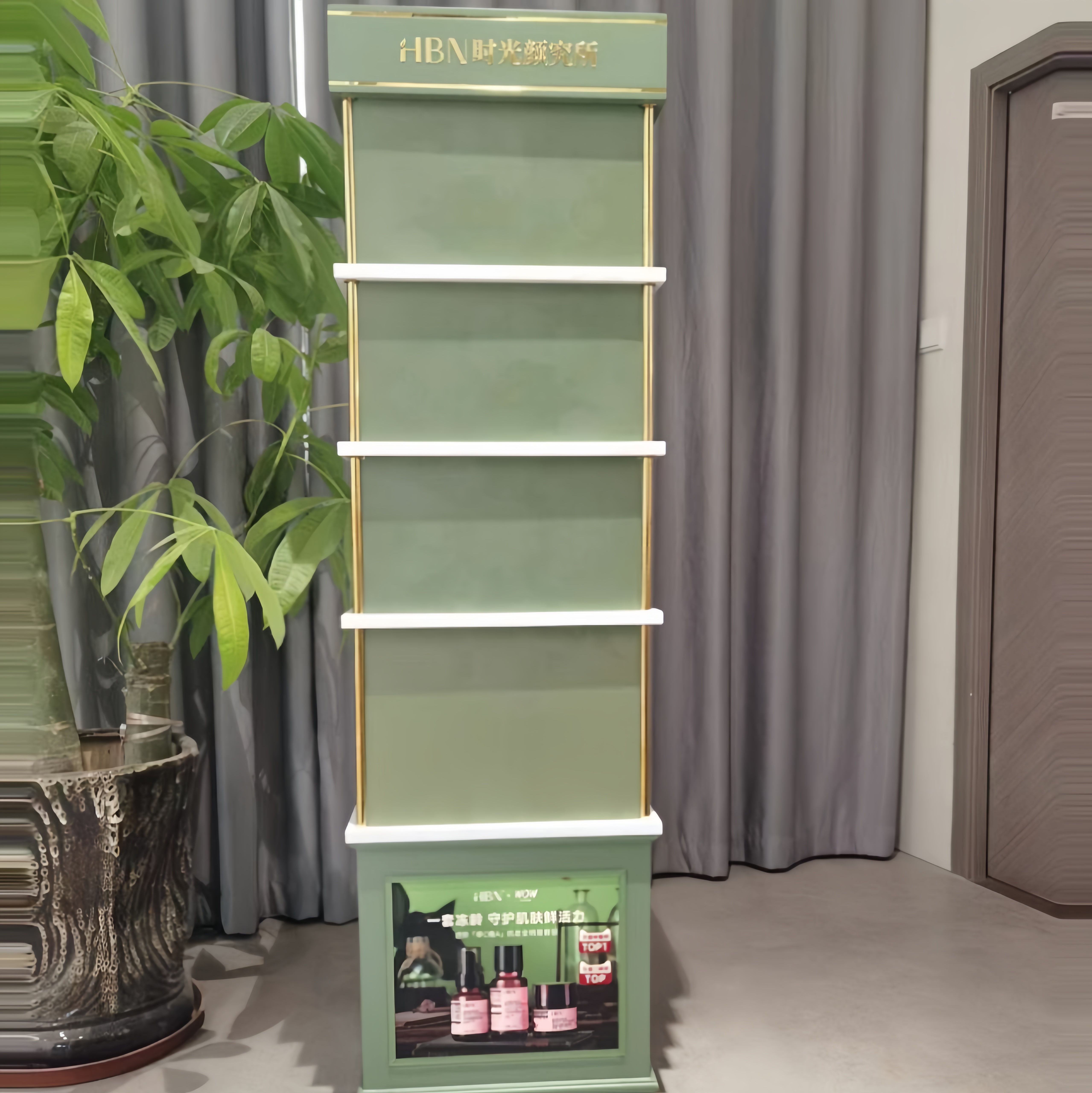 Makeup Display Stand (3)