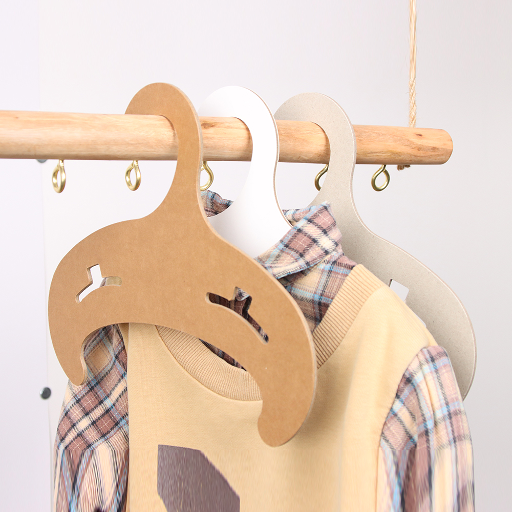 Childrens Clothes Hanger (6)