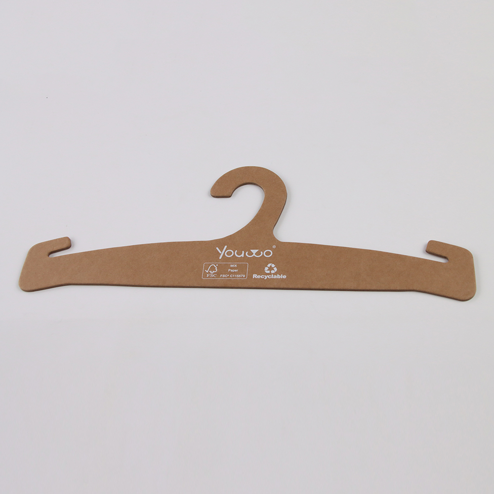 Children's Clothing Hangers (4)